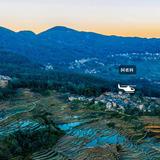 元阳爱春蓝色梯田景区